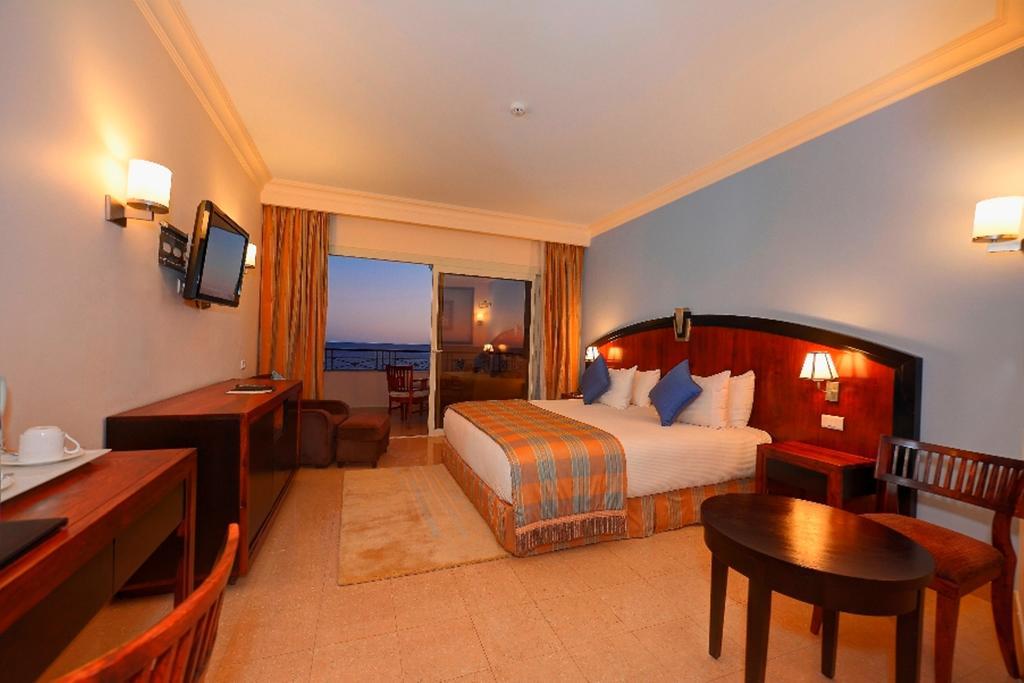 Stella Di Mare Beach Hotel & Spa Шарм-еш-Шейх Екстер'єр фото A room at the hotel