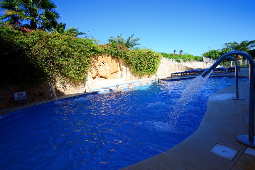 Stella Di Mare Beach Hotel & Spa Шарм-еш-Шейх Екстер'єр фото The swimming pool at the hotel